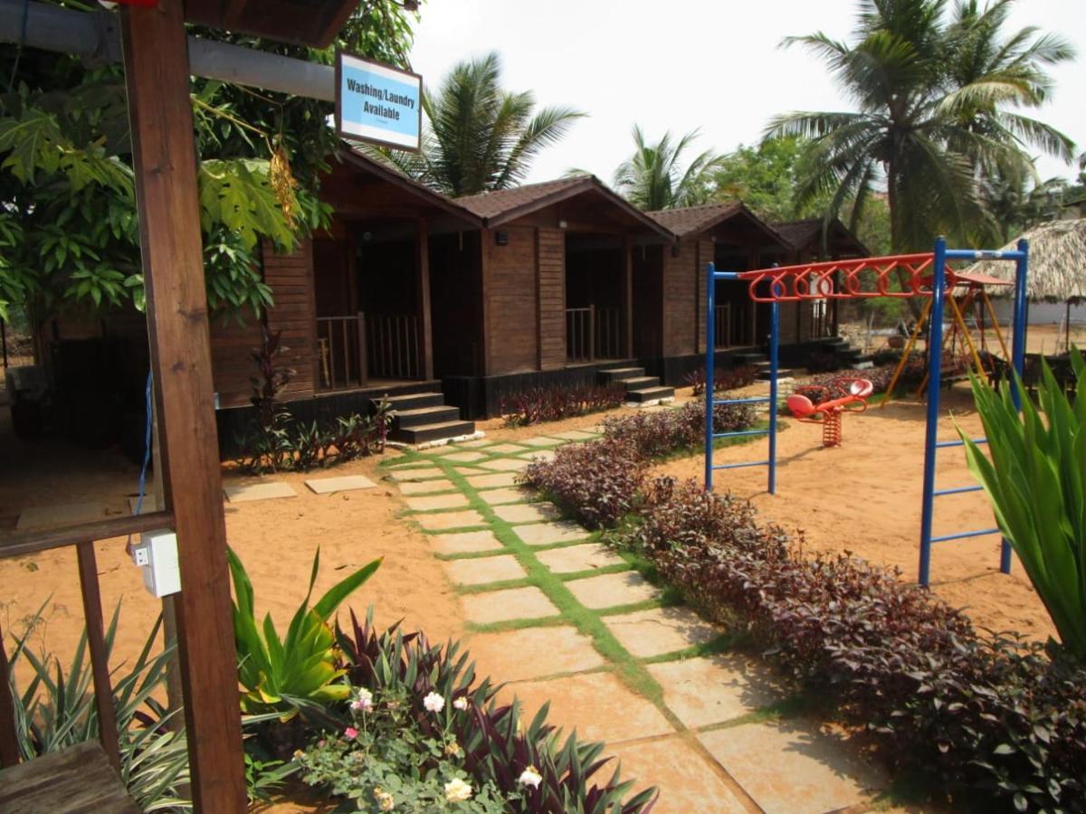 Beach Cottages - Pousada Donaciana Baga Ngoại thất bức ảnh