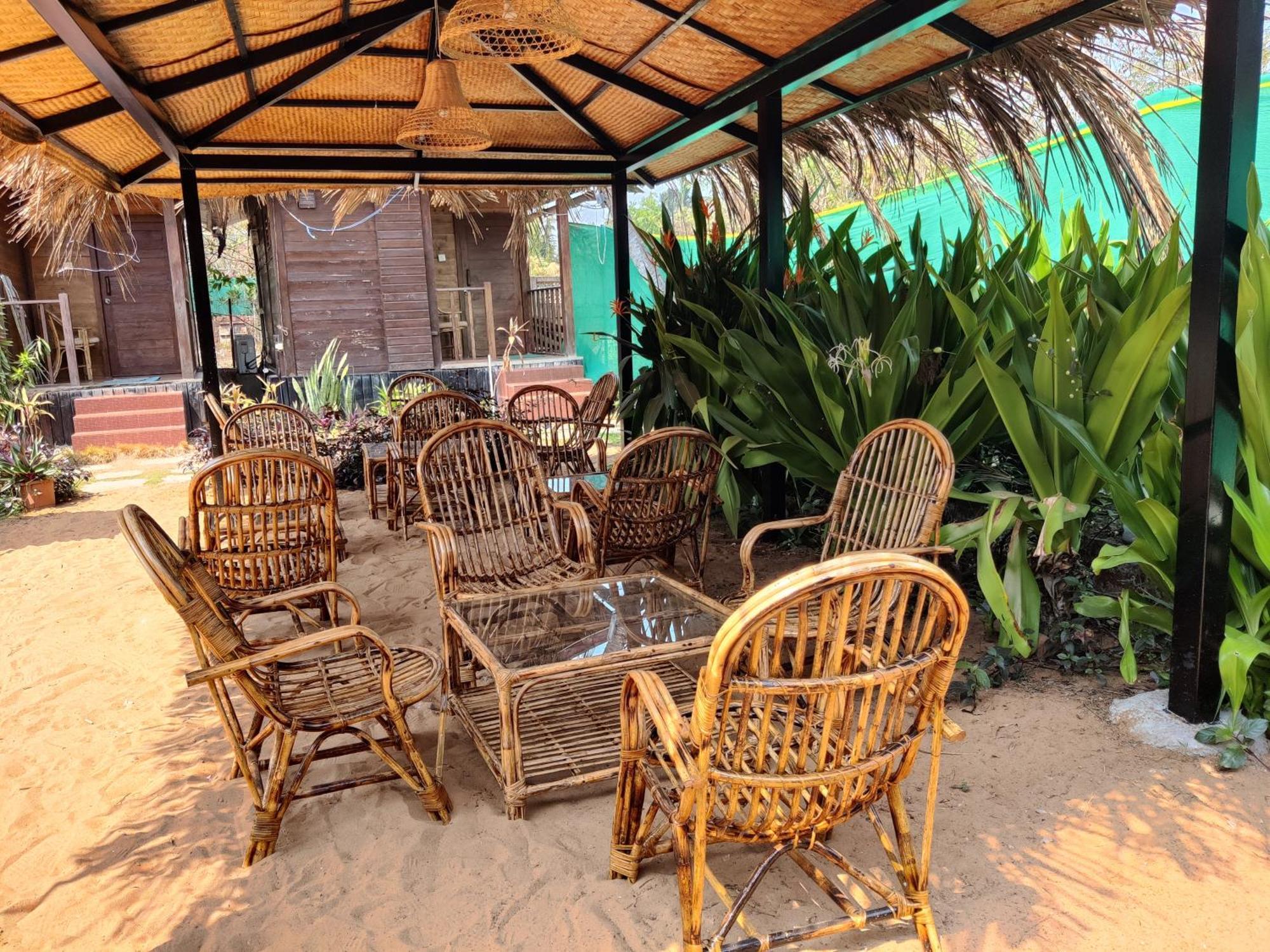Beach Cottages - Pousada Donaciana Baga Ngoại thất bức ảnh