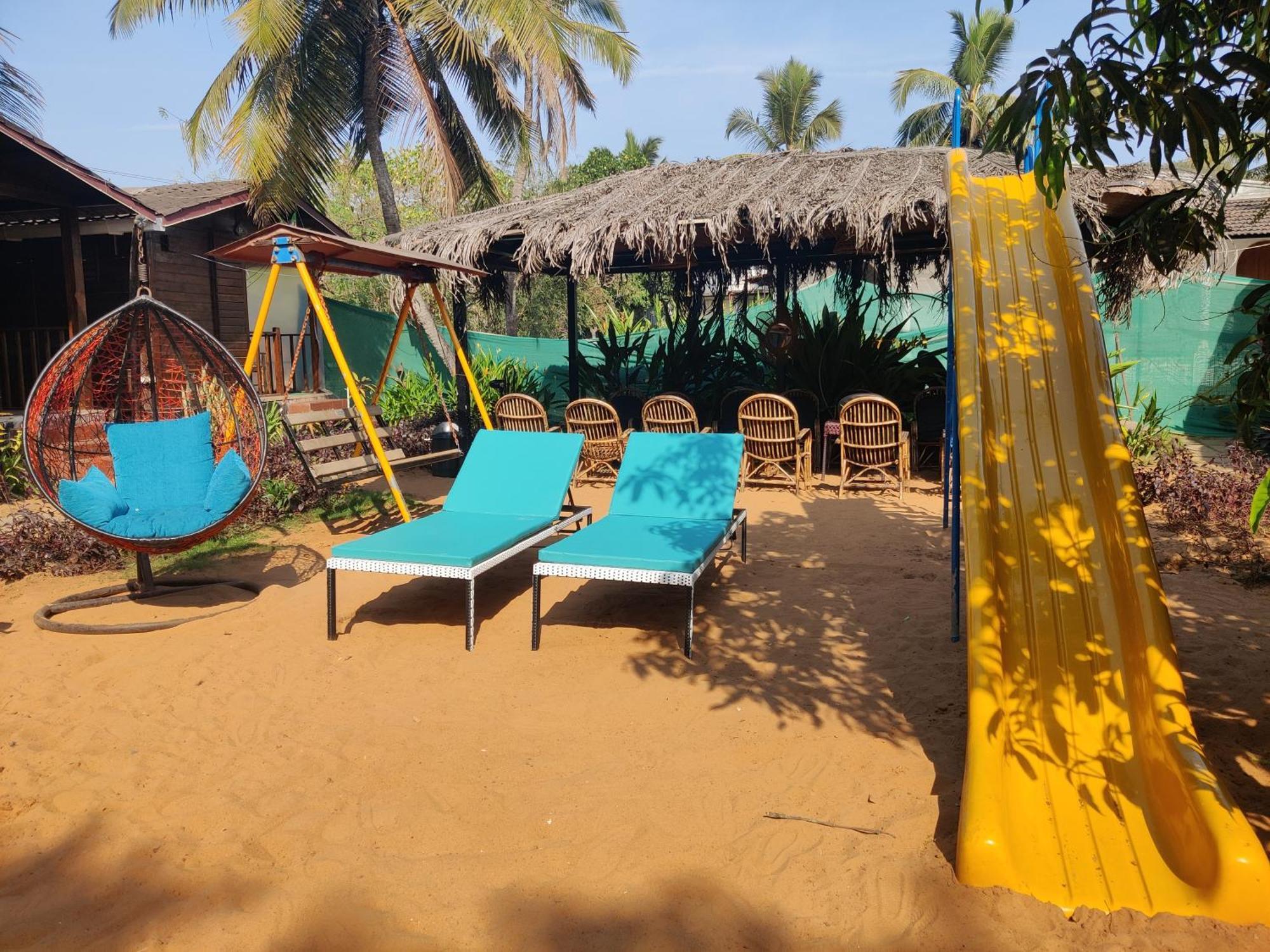 Beach Cottages - Pousada Donaciana Baga Ngoại thất bức ảnh